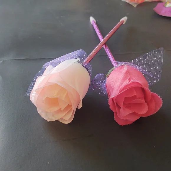 Rose Pen set - Picture 2 of 3